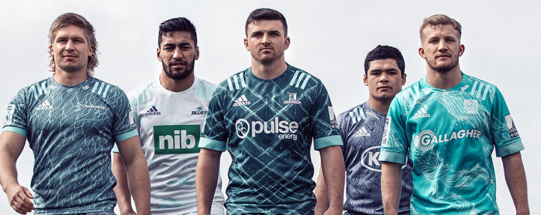 Los equipos de Super Rugby de Nueva Zelanda desvelan las camisetas