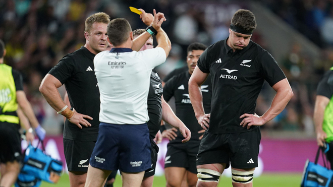 El ex All Black teme que los jugadores tengan ‘lesiones falsas’ en la Copa Mundial de Rugby después de la ‘ridícula’ tarjeta roja de Scott Barrett